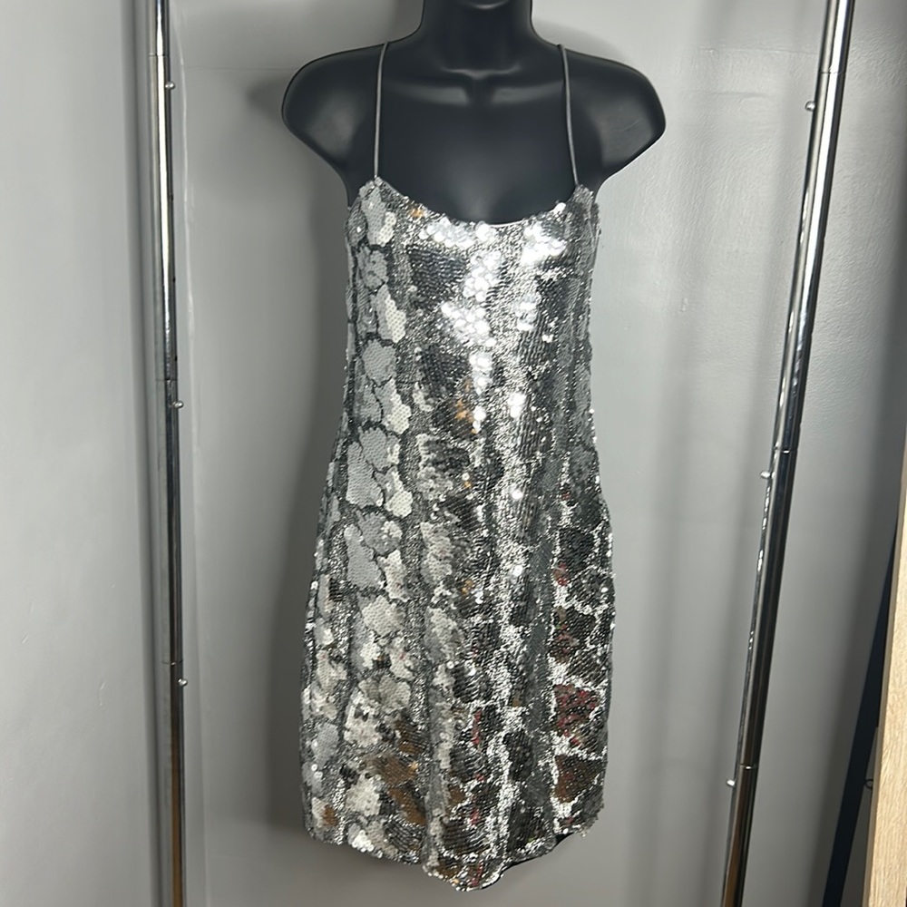 Dave & Johnny Silver Sequin Embossed Spaghetti Strap Minidress